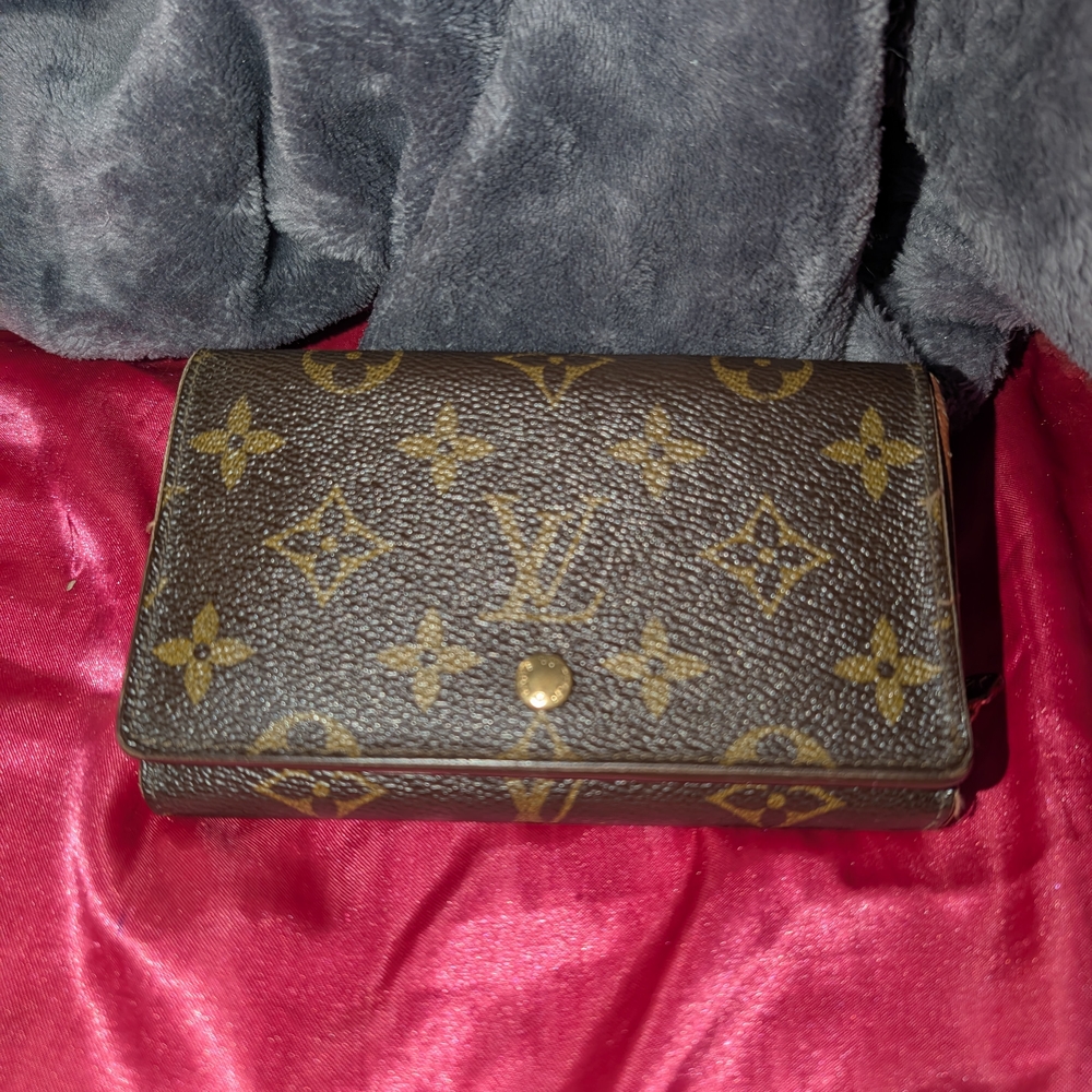 Vintage Louis Vuitton Brown Monogram Wallet